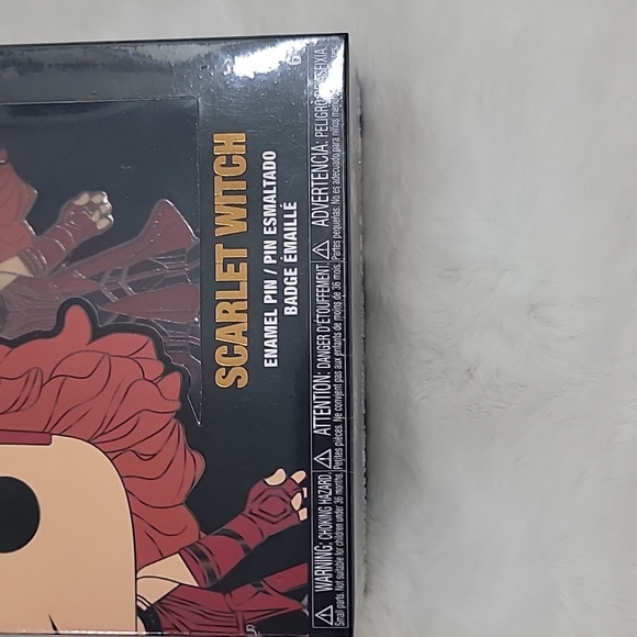 Funko Pop Pin Scarlet Witch - Picture 2 of 4